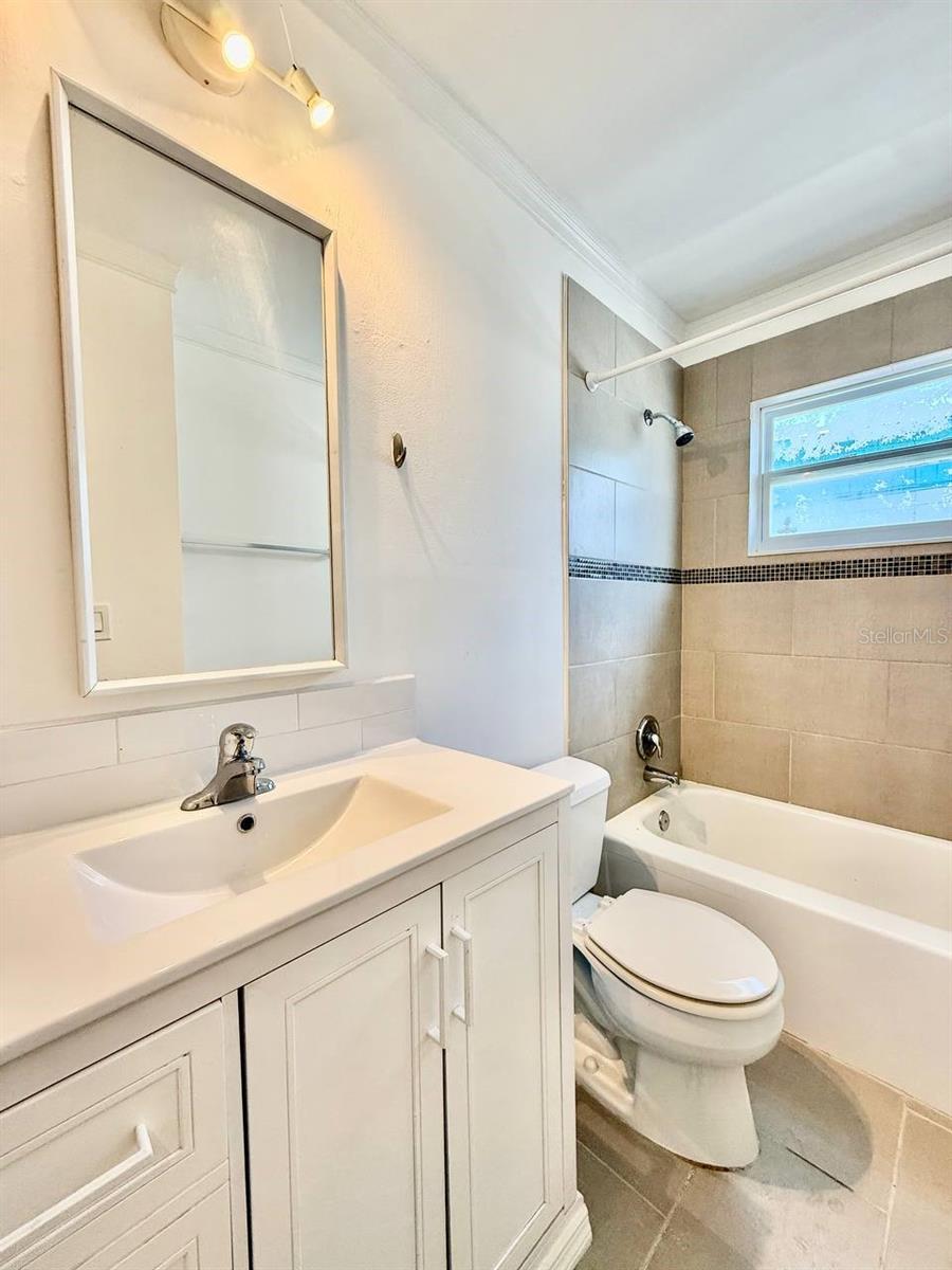 NORTH MADEIRA SHORES - Residential Lease