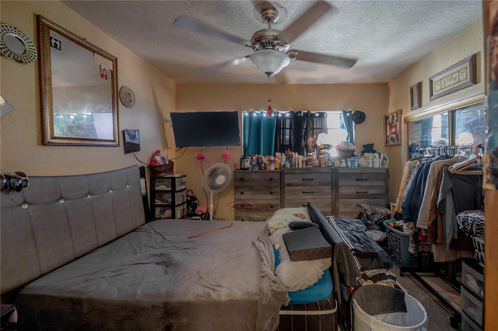 SULPHUR SPGS ADD - Residential Income