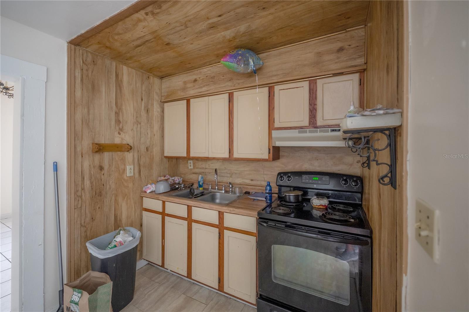 SULPHUR SPGS ADD - Residential Income