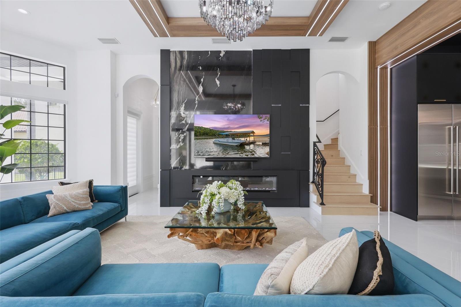 KEENES POINTE - Residential