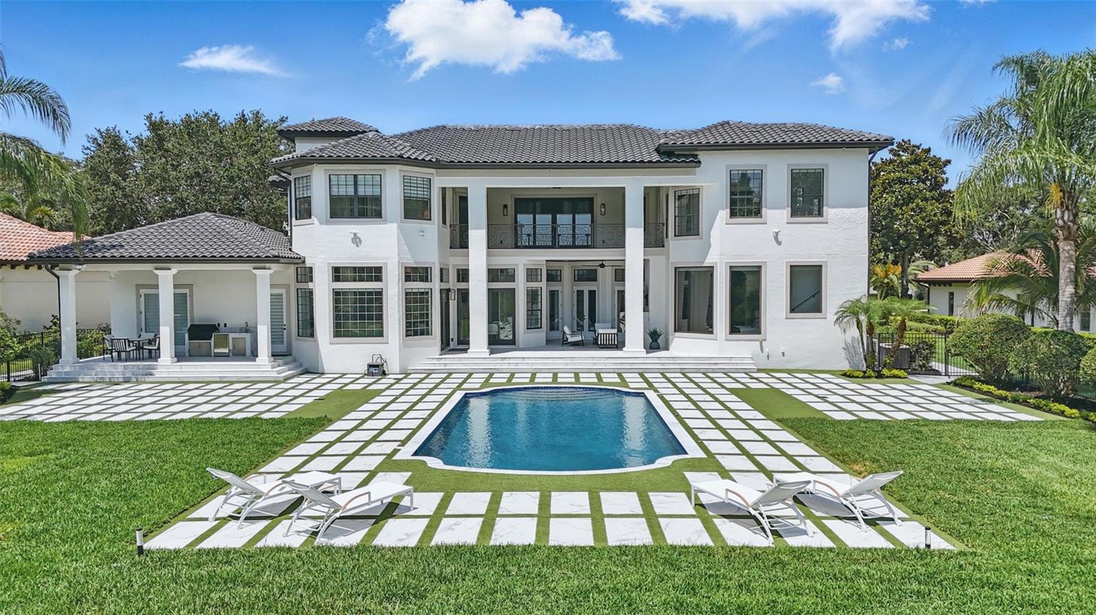 KEENES POINTE - Residential