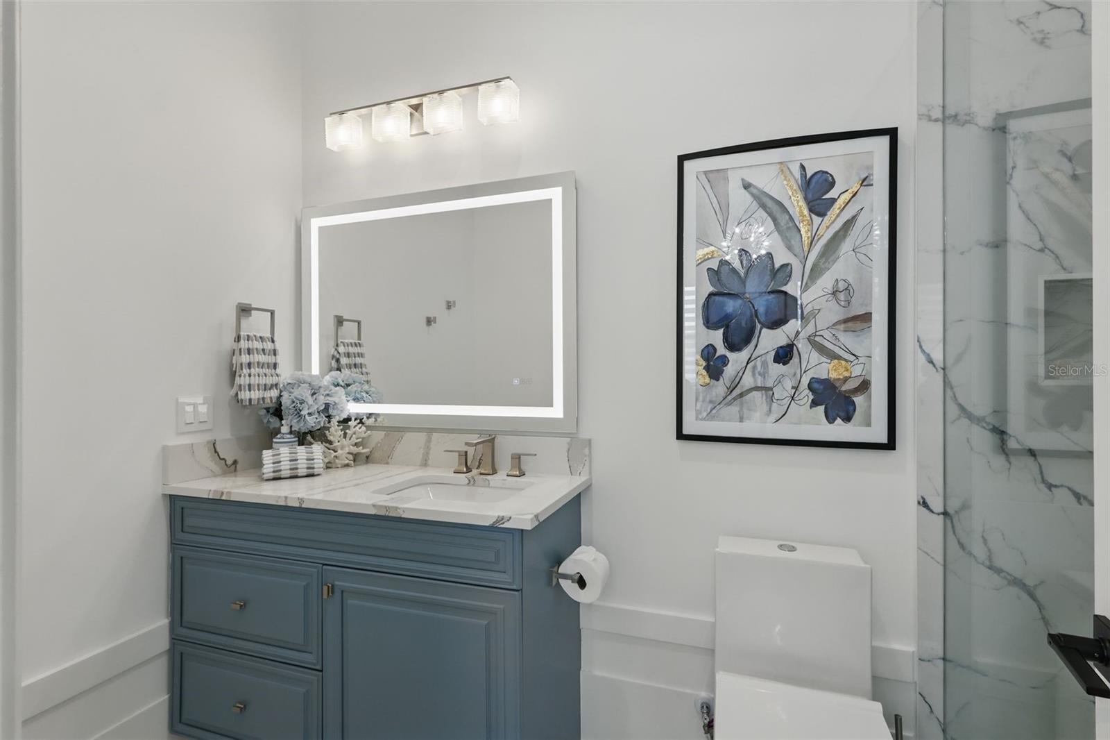 KEENES POINTE - Residential