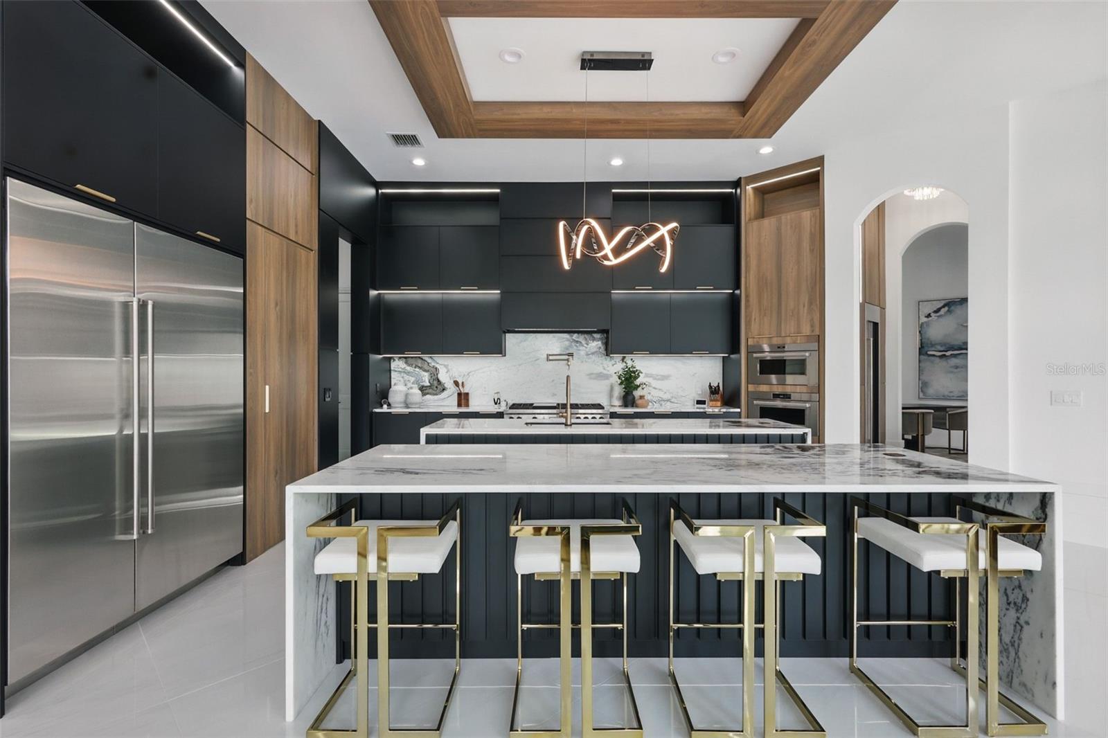 KEENES POINTE - Residential