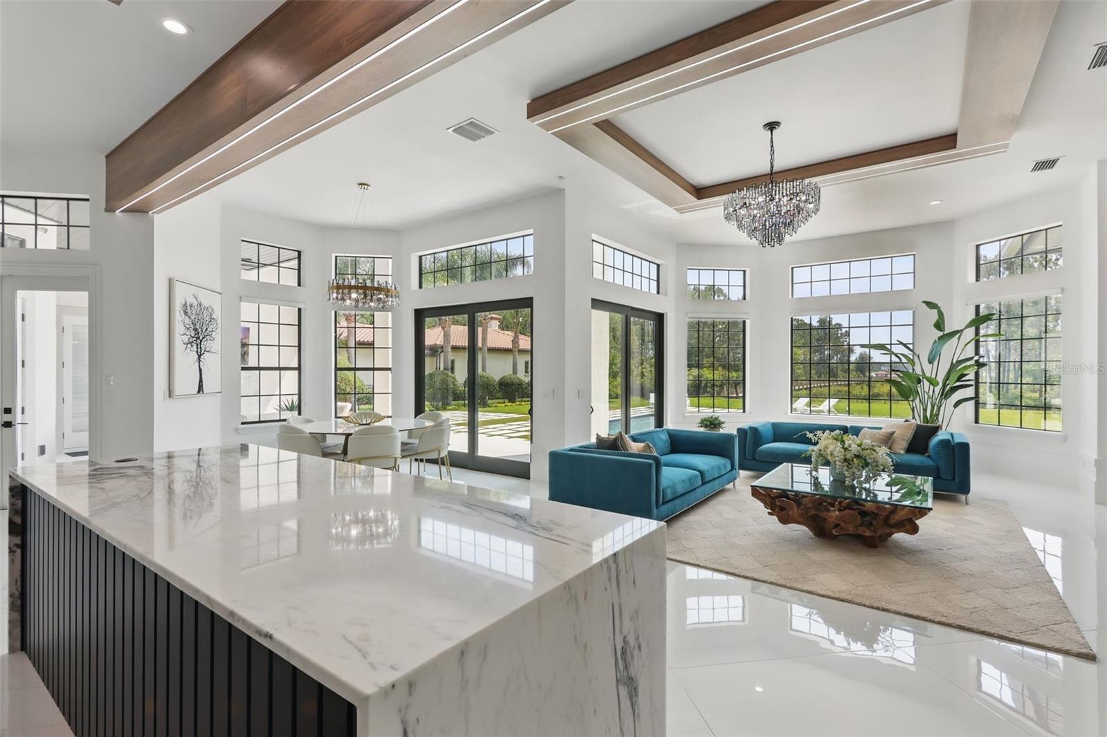 KEENES POINTE - Residential