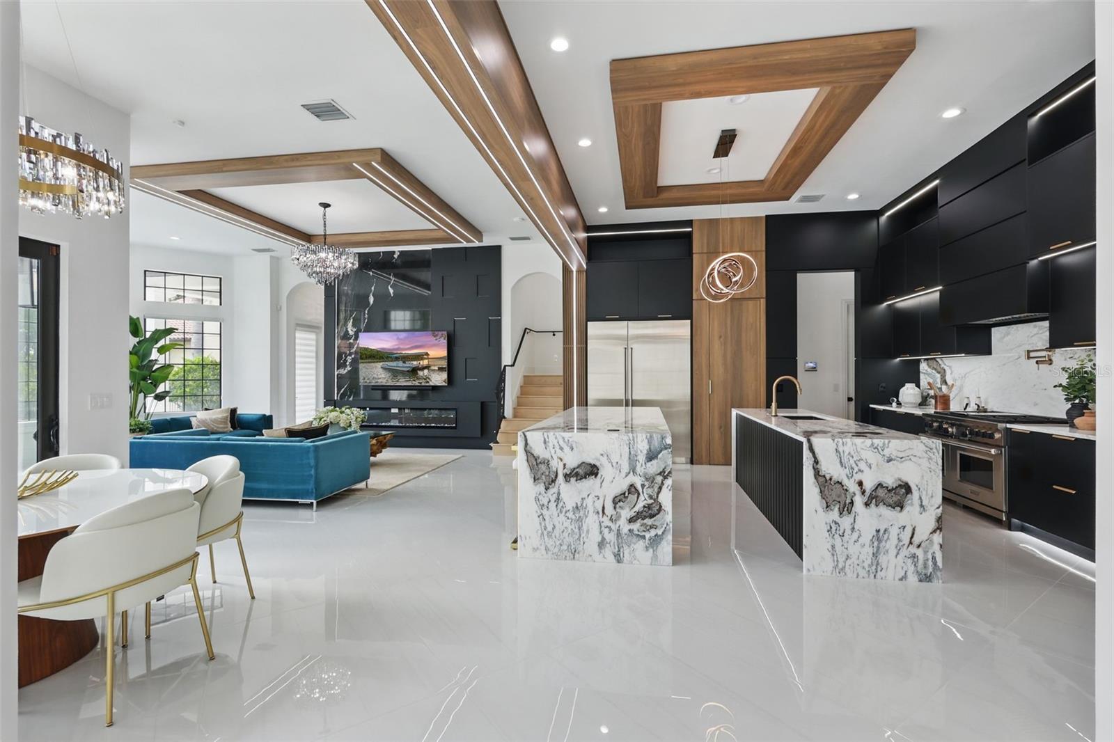 KEENES POINTE - Residential