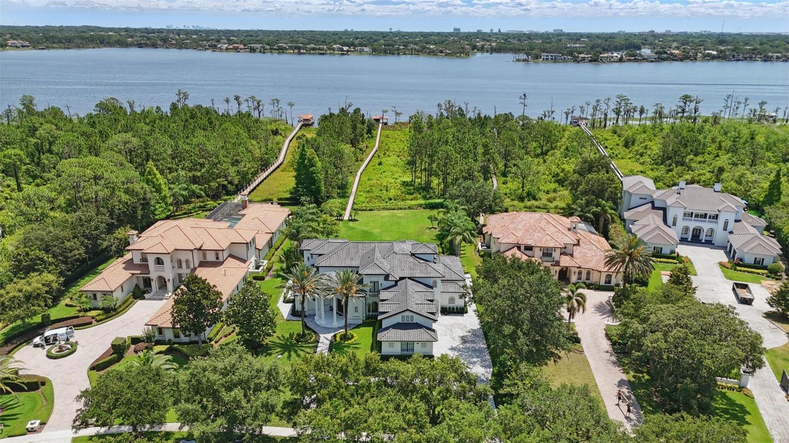 KEENES POINTE - Residential