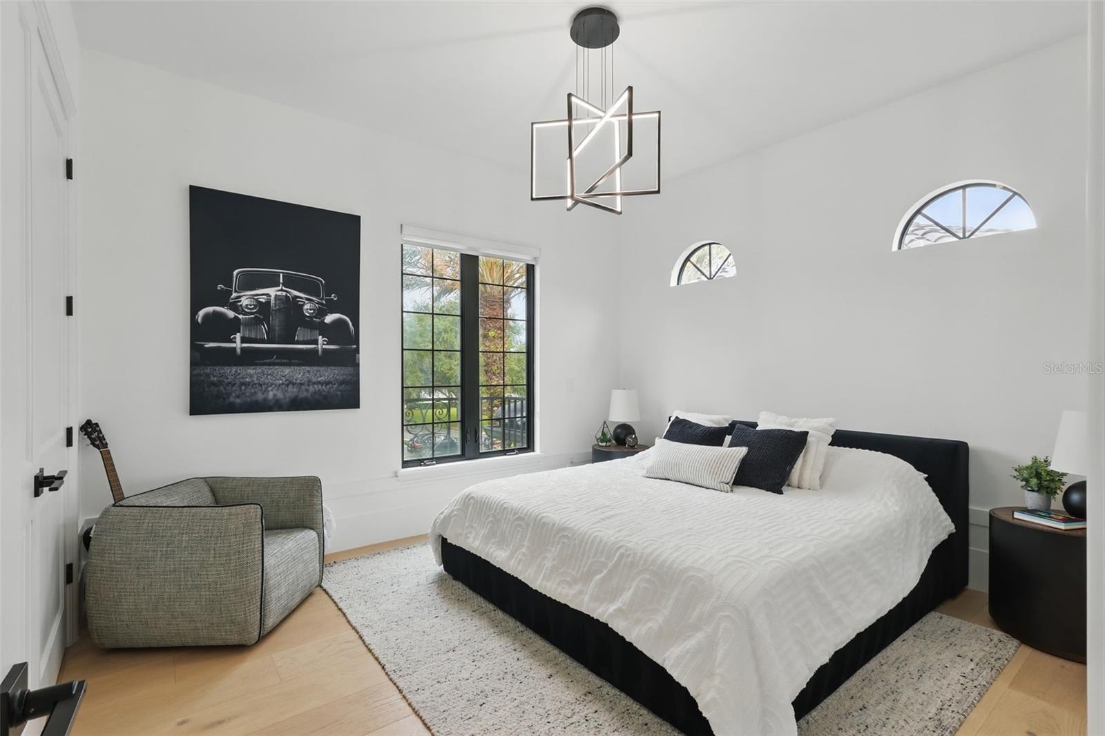 KEENES POINTE - Residential