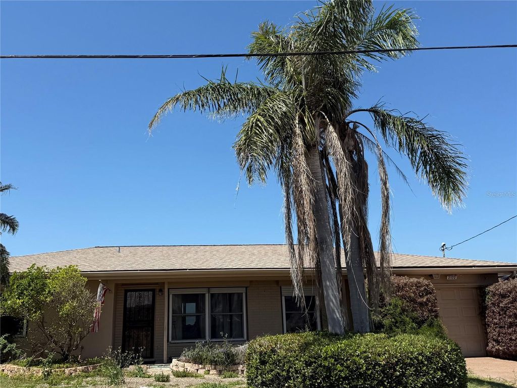 Photo of 2172 Harbor View Drive, Dunedin, FL 34698 (MLS # TB8373266)