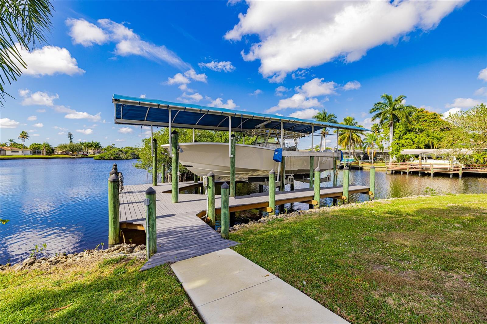 RIVER FOREST - Residential