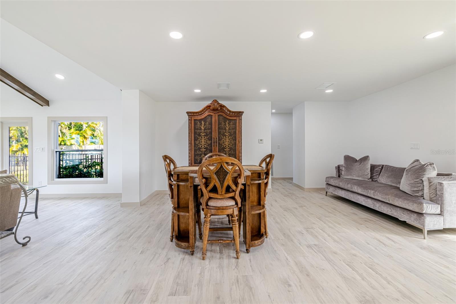 RIVER FOREST - Residential