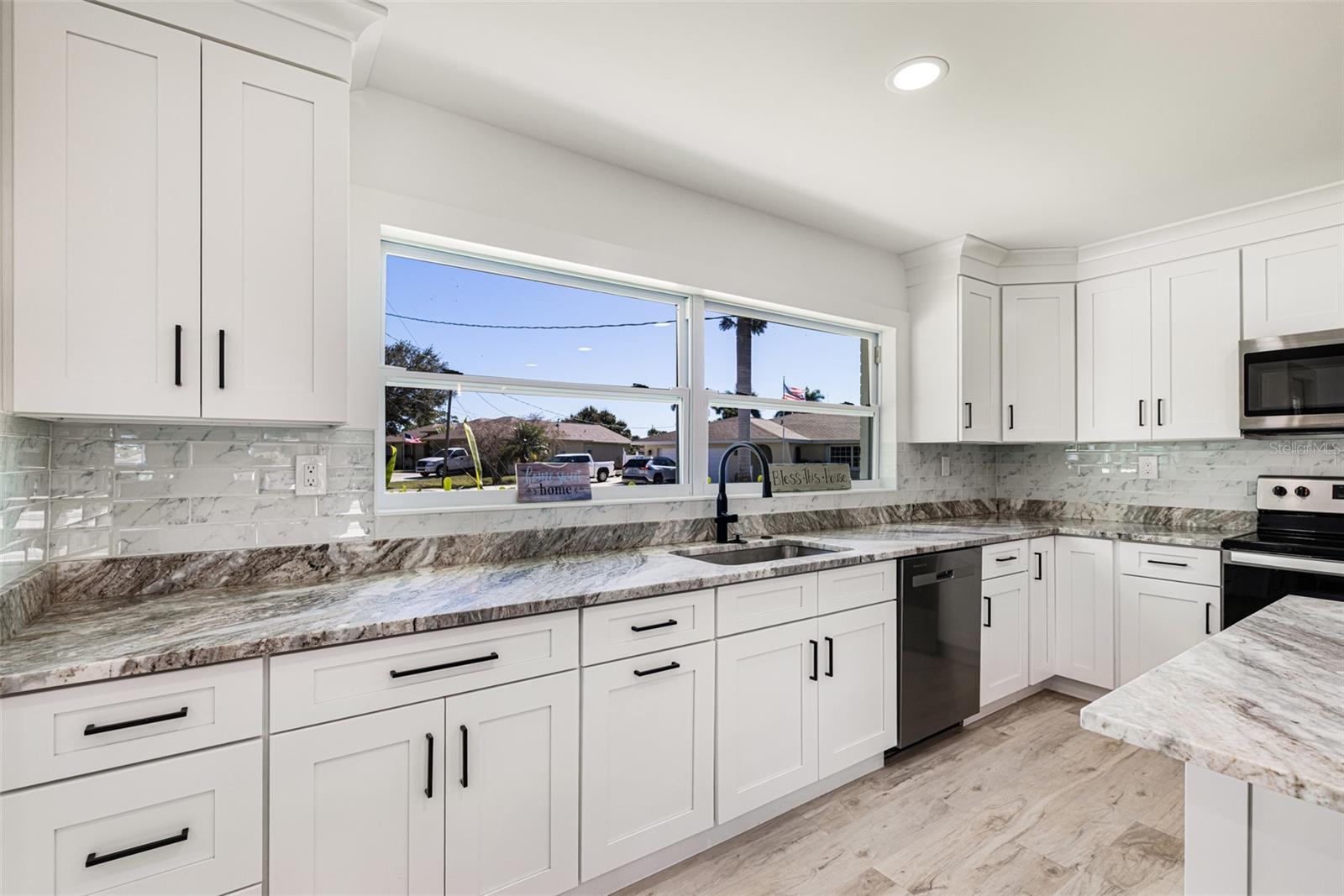 RIVER FOREST - Residential