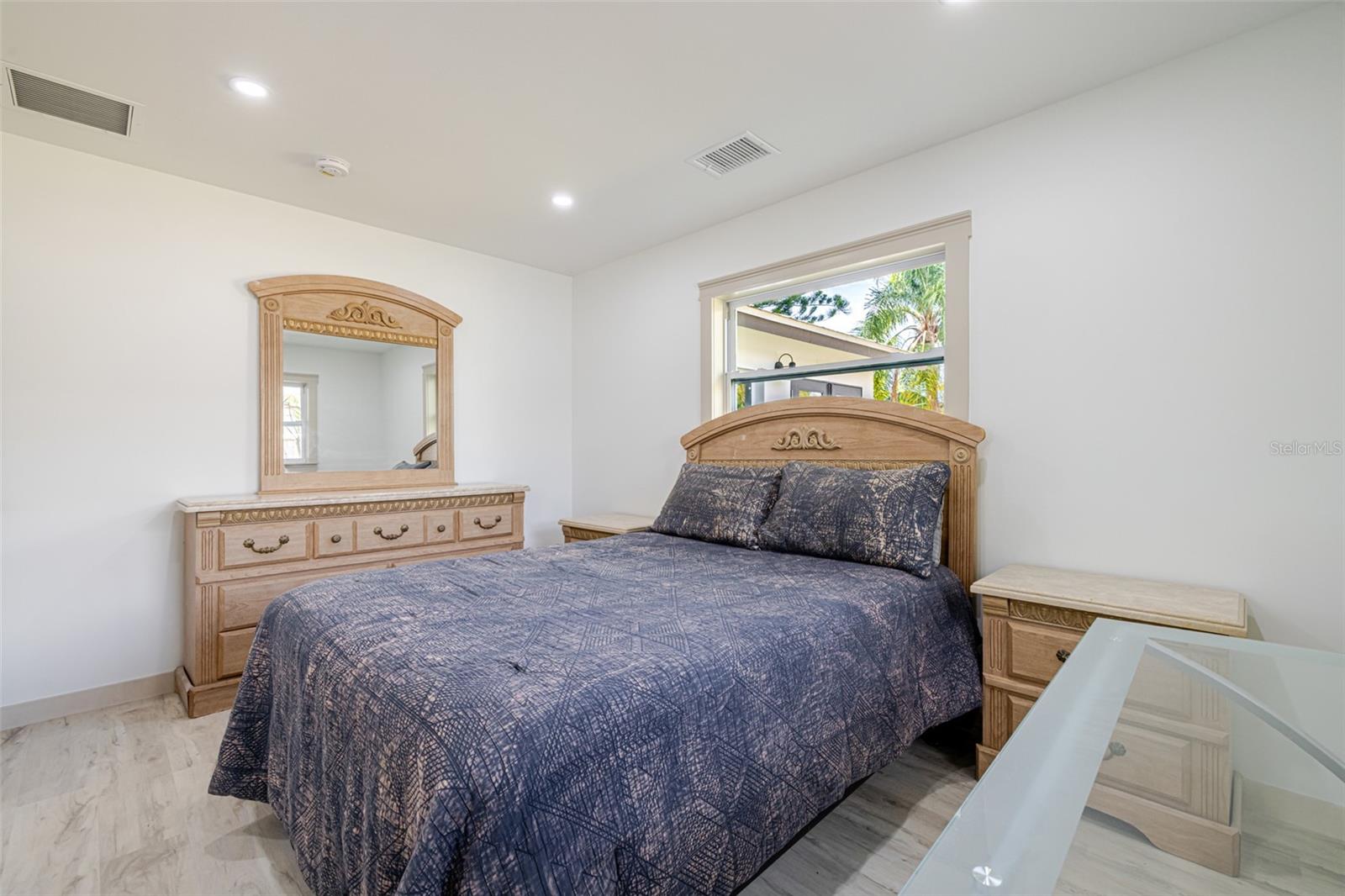 RIVER FOREST - Residential