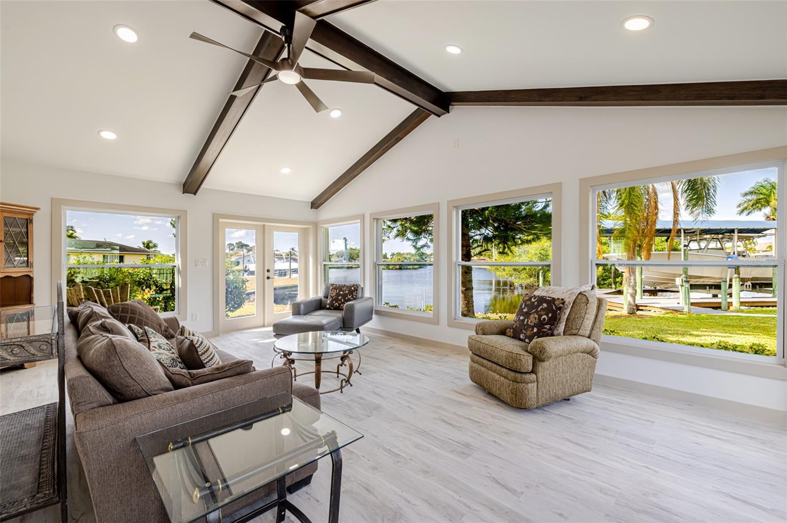 RIVER FOREST - Residential