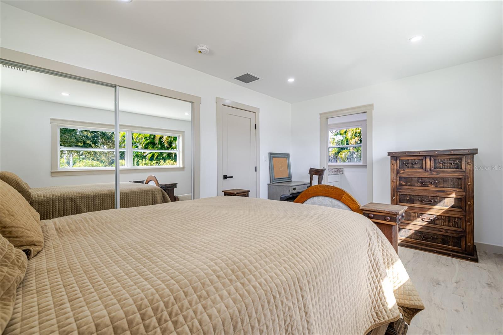 RIVER FOREST - Residential