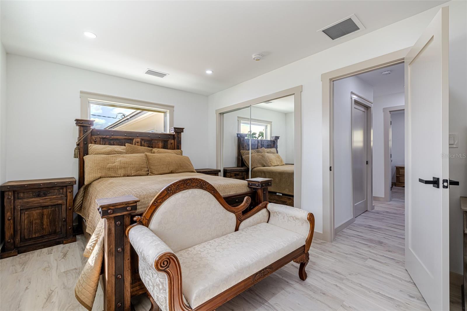 RIVER FOREST - Residential