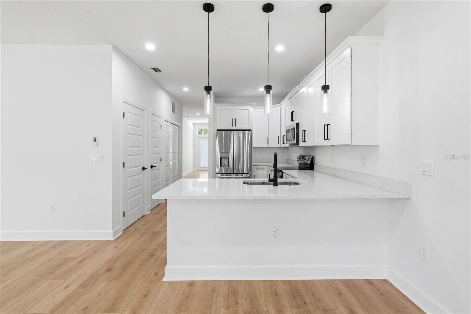 ENGLEWOOD - Residential