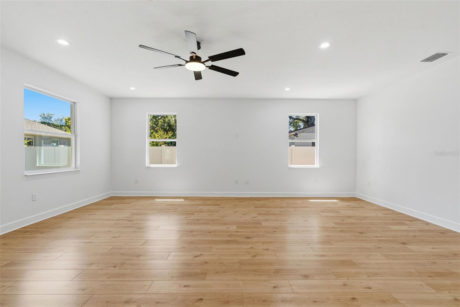 ENGLEWOOD - Residential