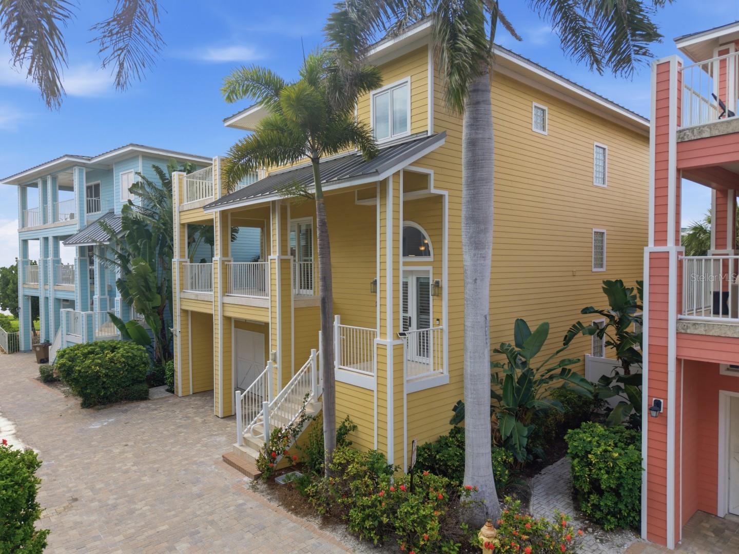 2718 GULF BOULEVARD 2