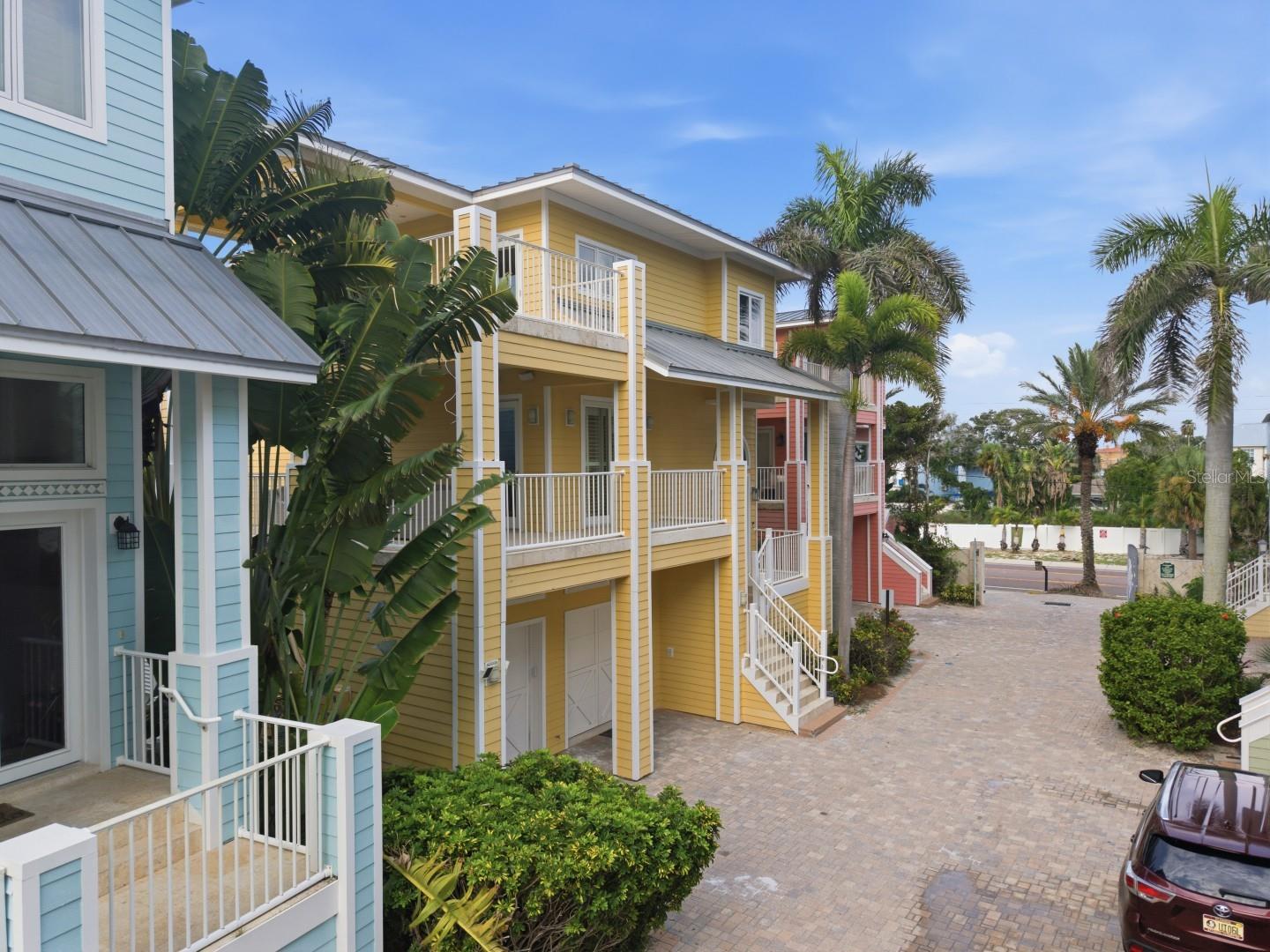 2718 GULF BOULEVARD 2