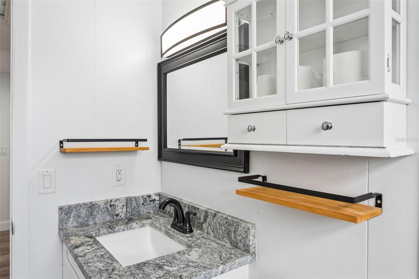 TOWNN COUNTRY PARK UNIT 57 - Residential Lease