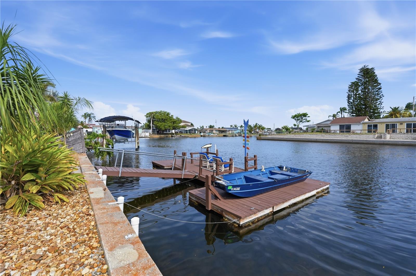 LEISURE BEACH - Residential