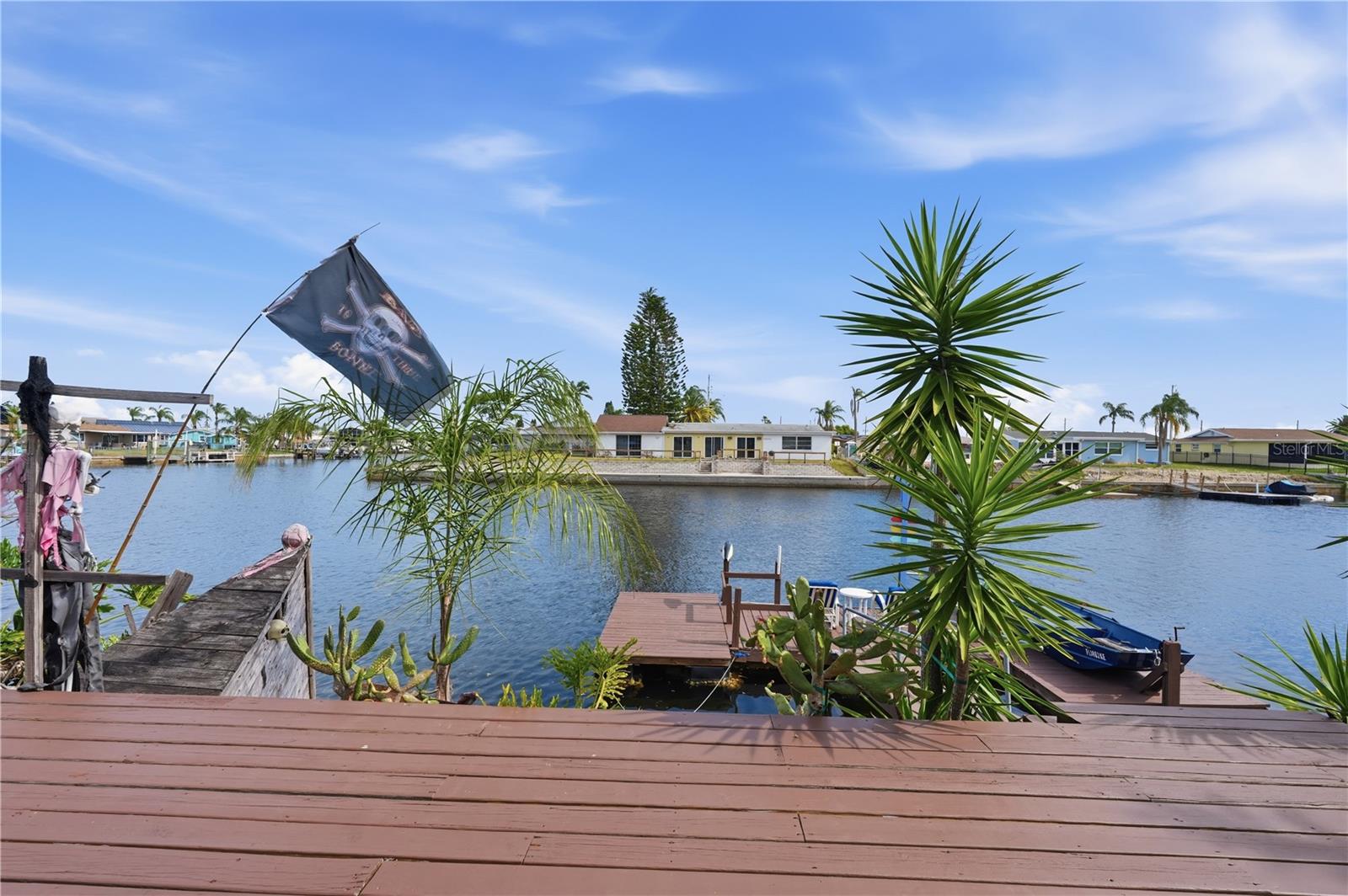 LEISURE BEACH - Residential