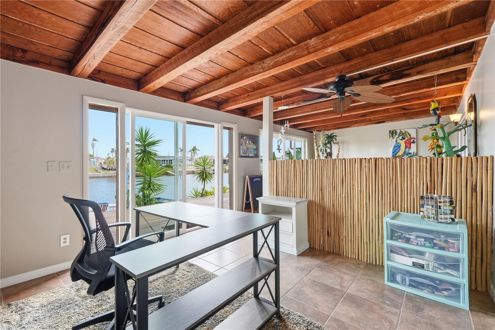 LEISURE BEACH - Residential