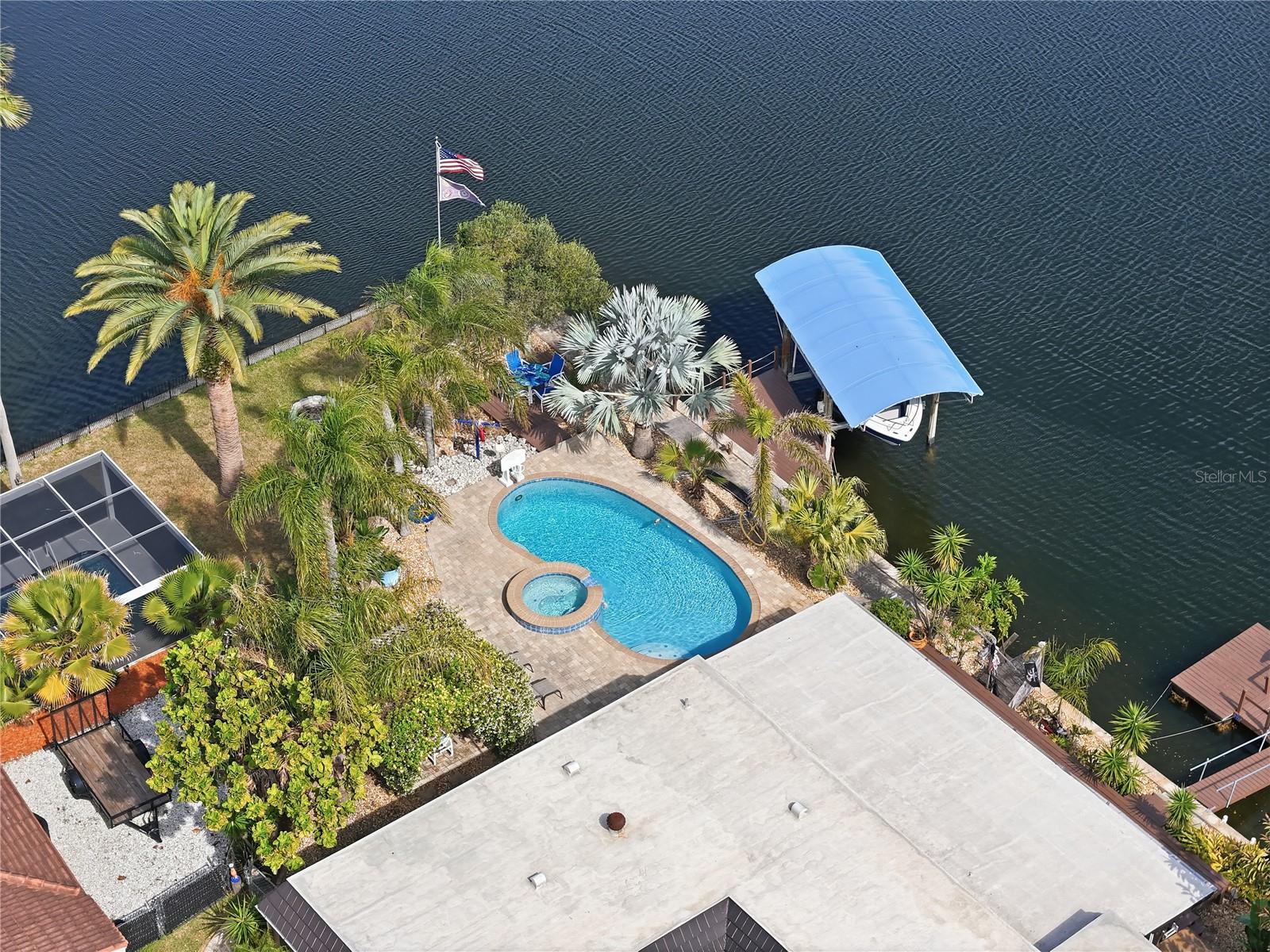 LEISURE BEACH - Residential