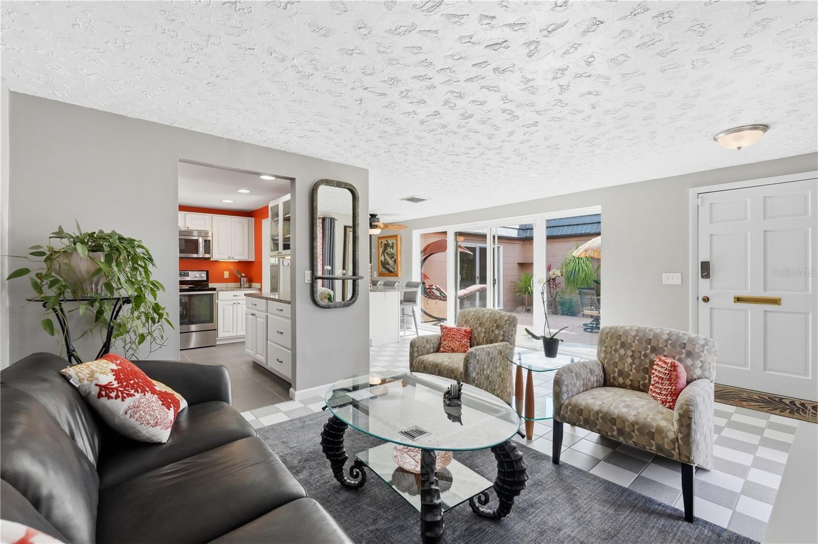 LEISURE BEACH - Residential