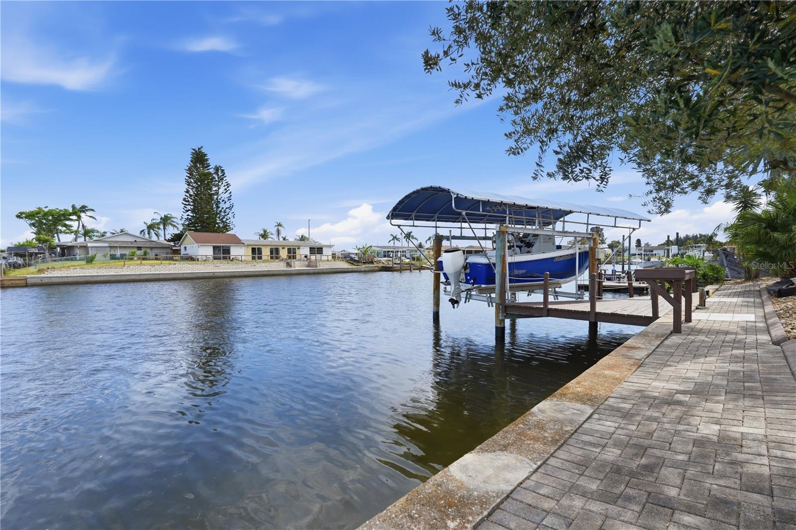 LEISURE BEACH - Residential
