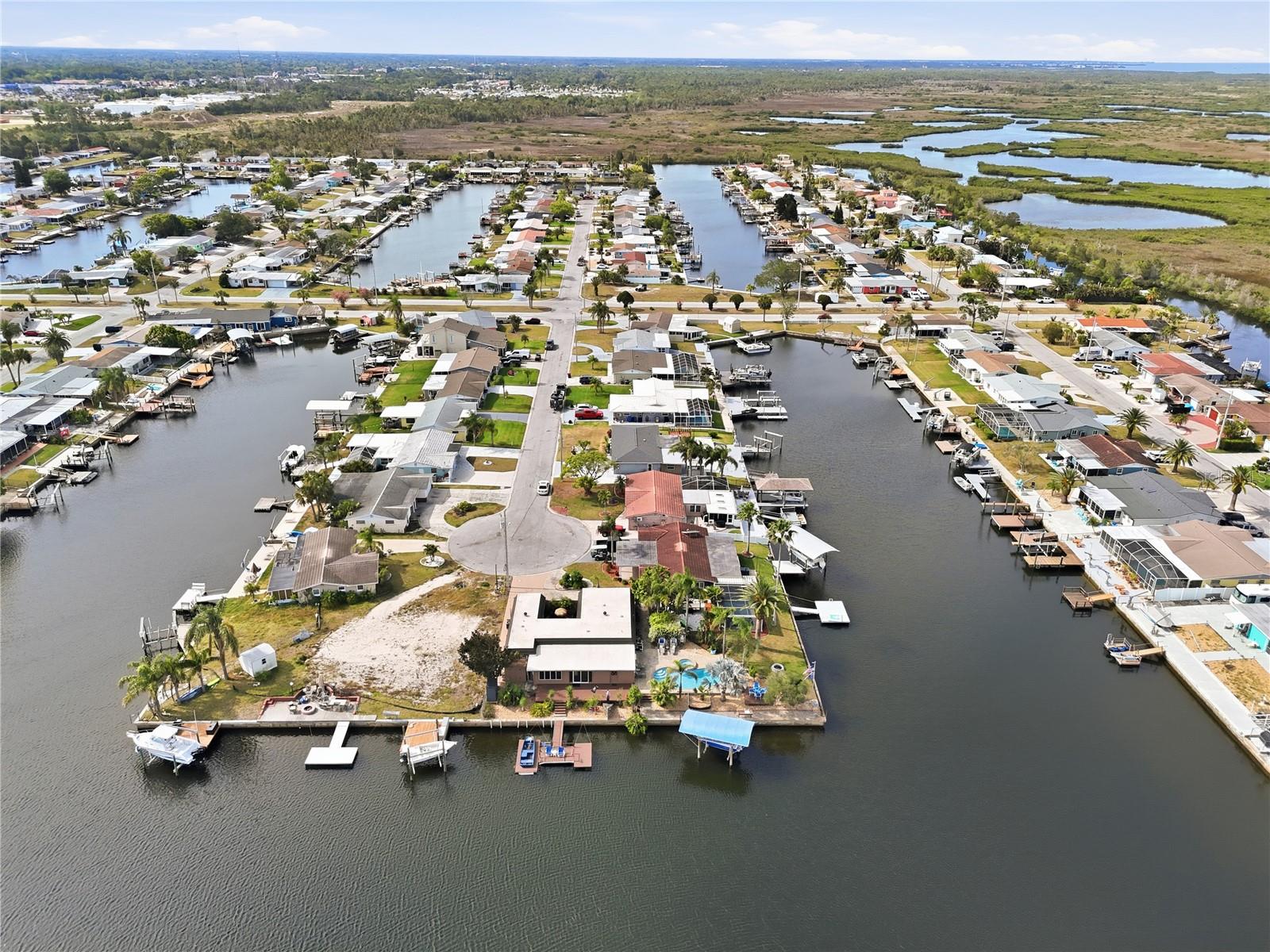LEISURE BEACH - Residential