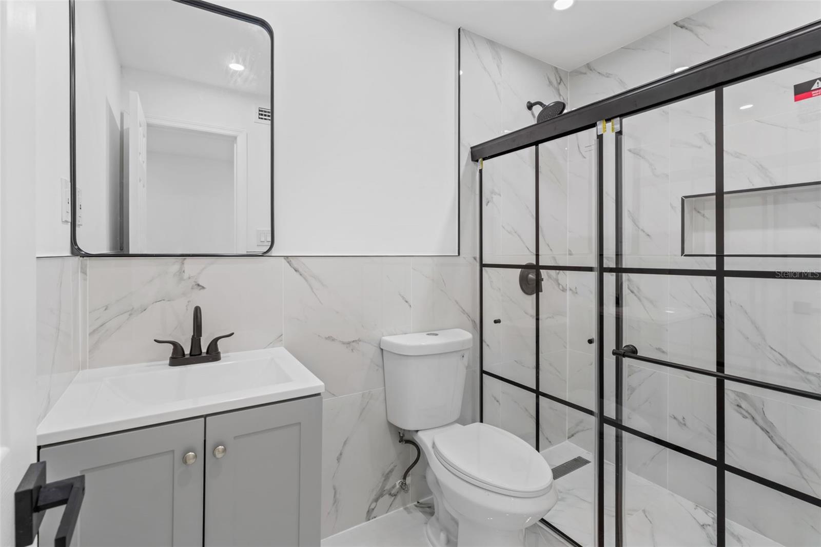 ROBINSWOOD HEIGHTS 1ST ADD - Residential