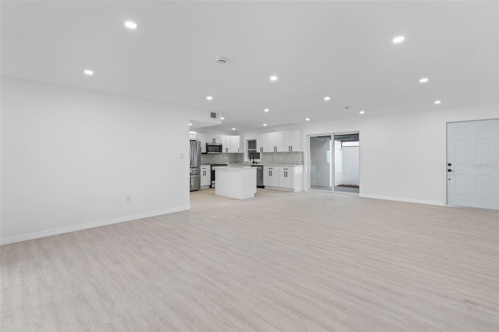 ROBINSWOOD HEIGHTS 1ST ADD - Residential