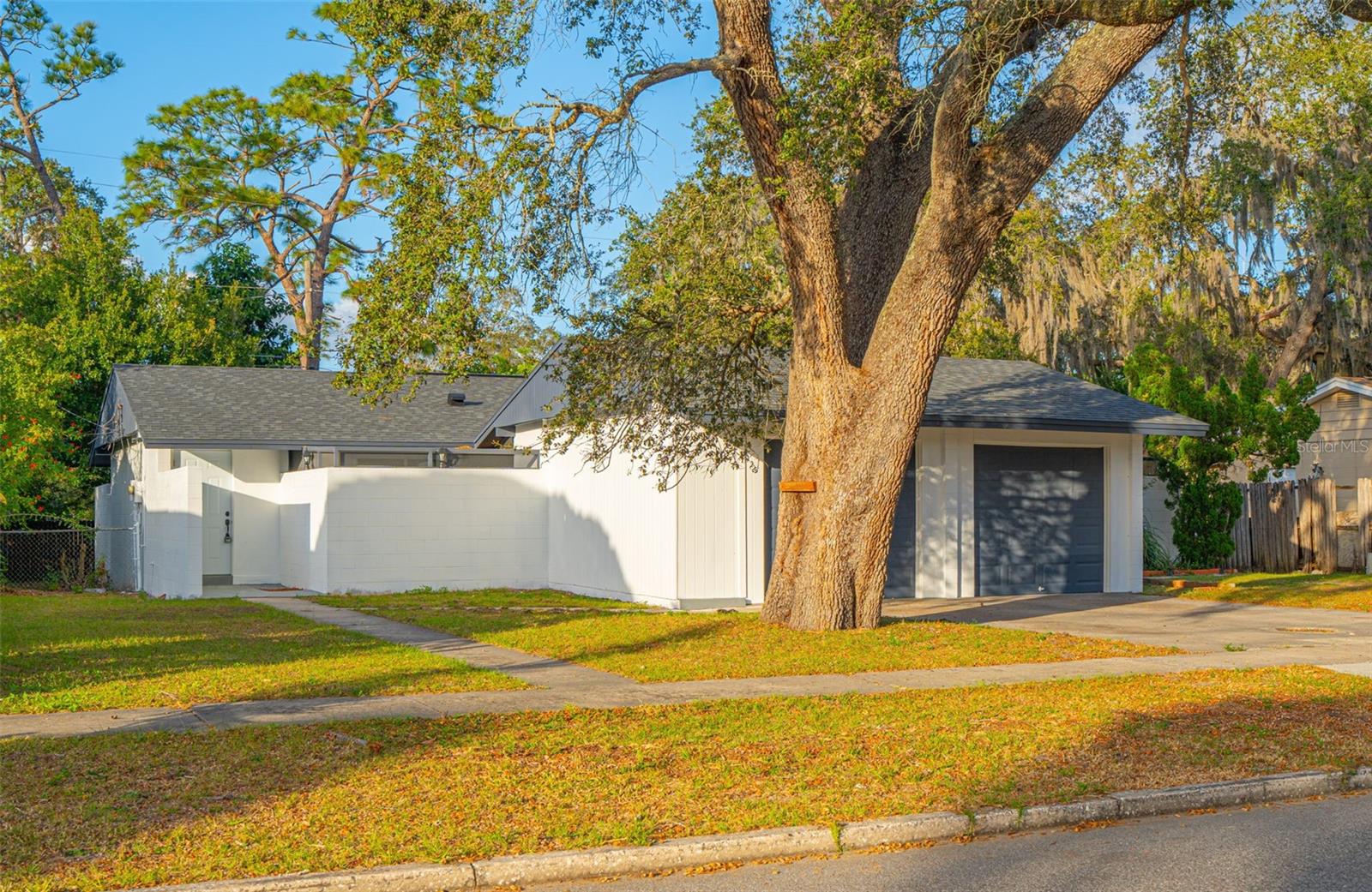 ROBINSWOOD HEIGHTS 1ST ADD - Residential