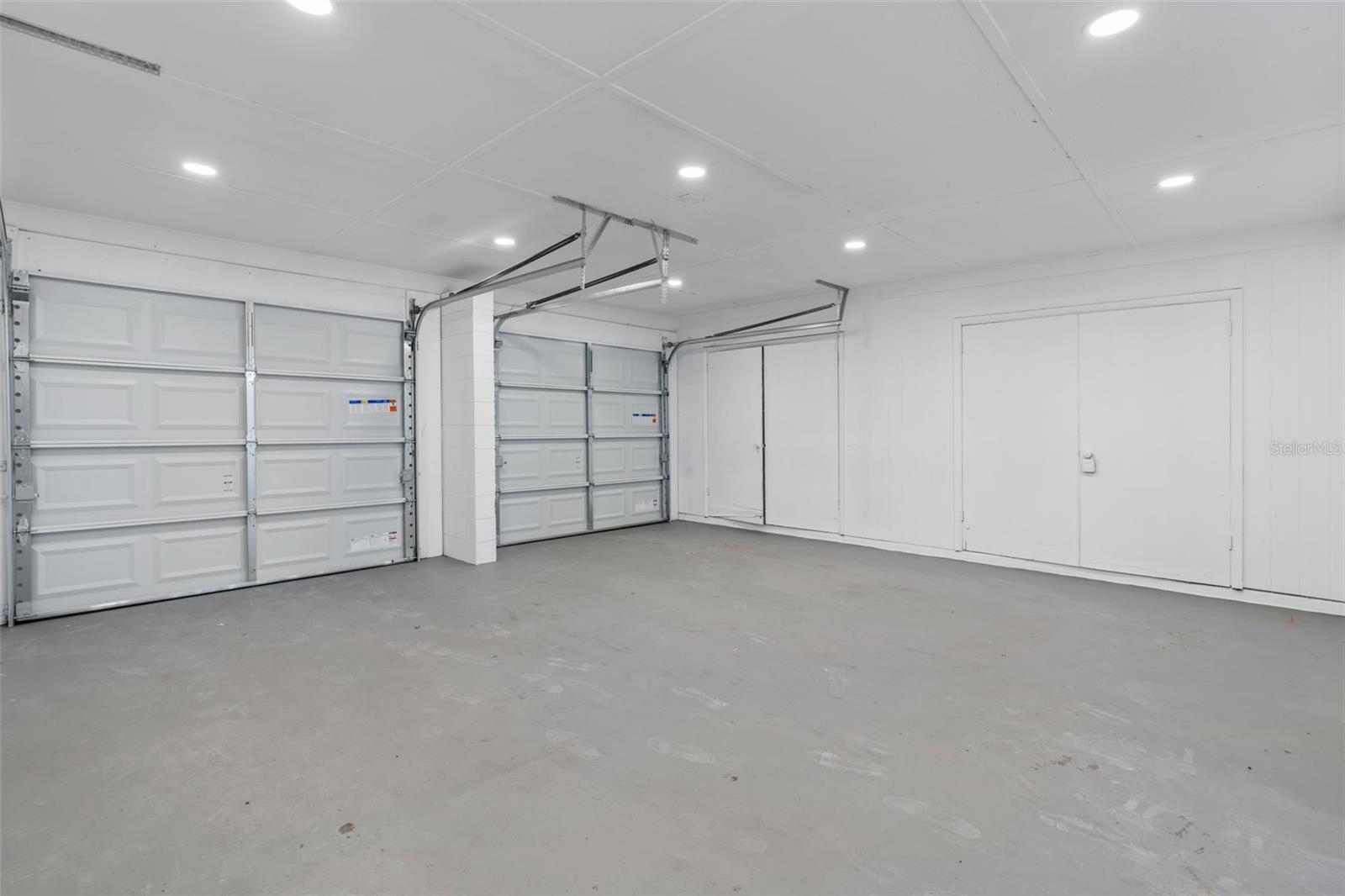 ROBINSWOOD HEIGHTS 1ST ADD - Residential