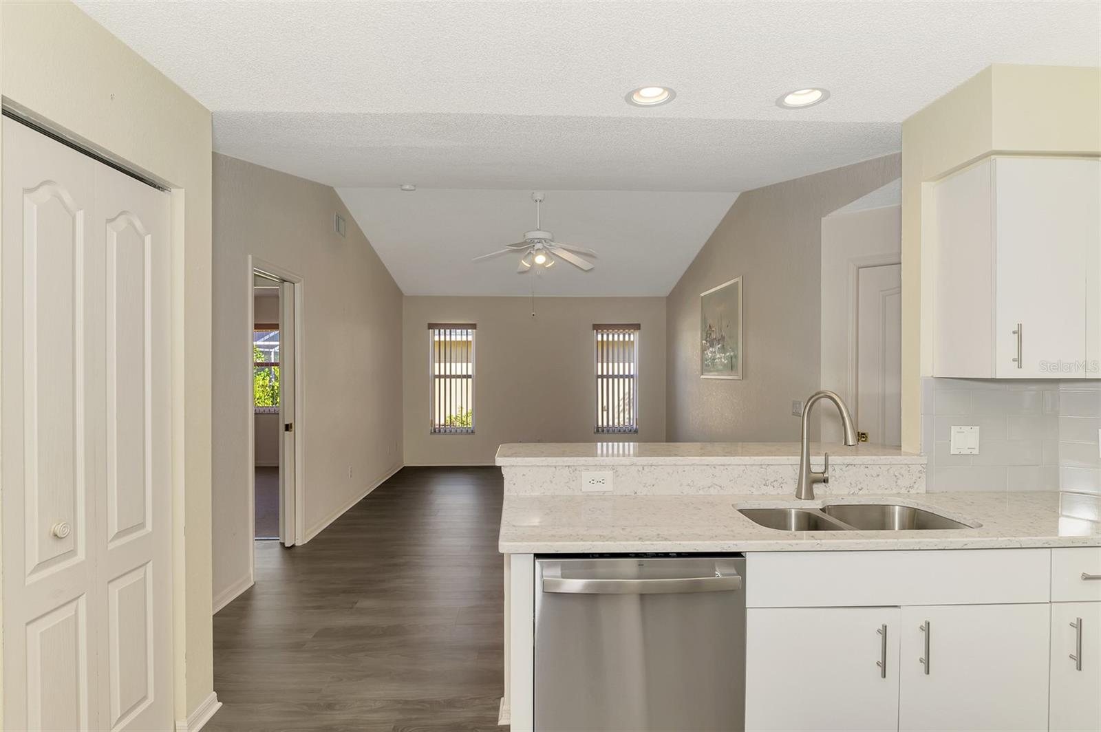 GULF VIEW ESTATES - Residential