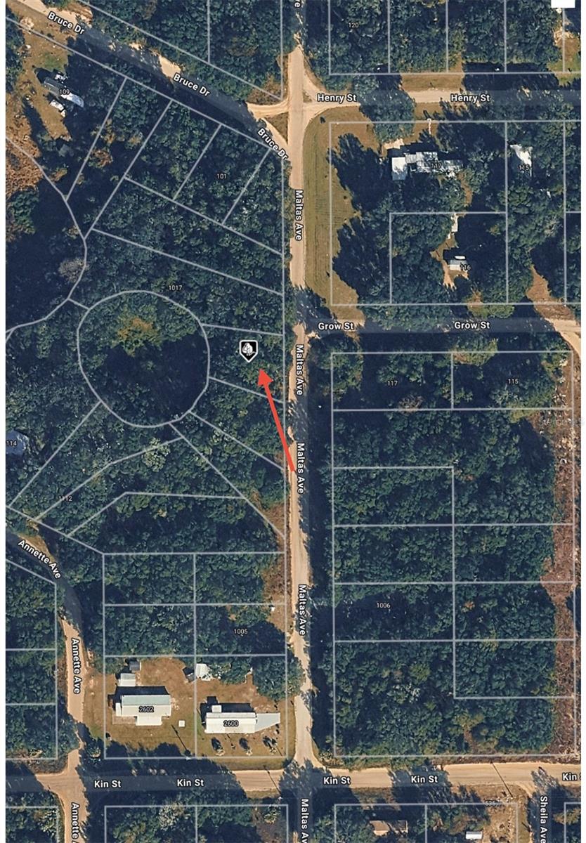 INTERLACHEN LAKES ESTATES - Land