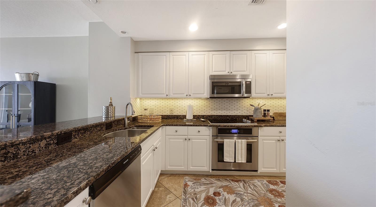 606 RIVIERA DUNES WAY 207