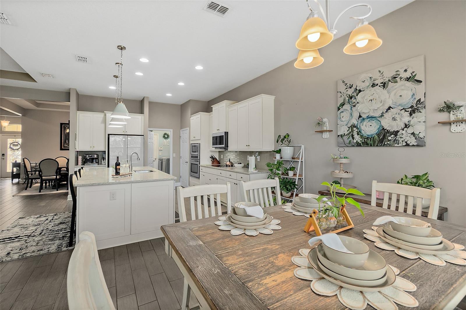 ASHFORD LAKES ESTATES - Residential