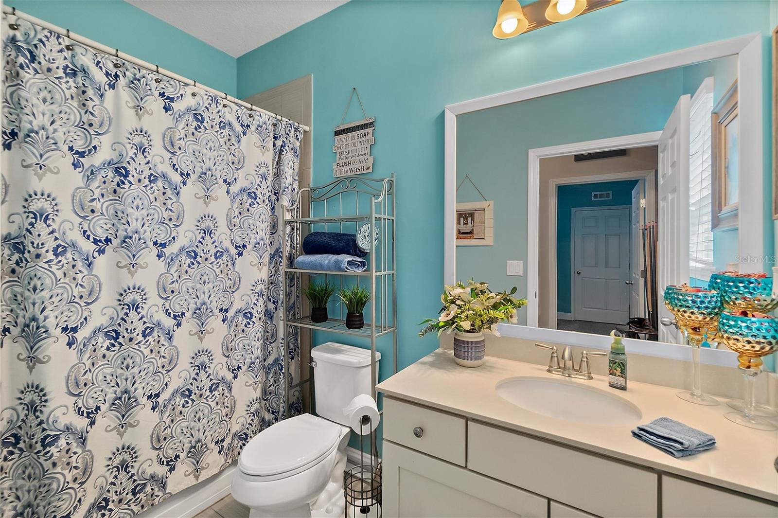 ASHFORD LAKES ESTATES - Residential