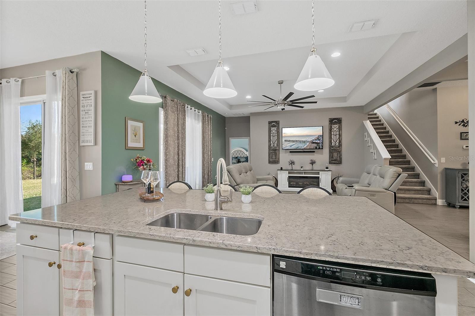 ASHFORD LAKES ESTATES - Residential