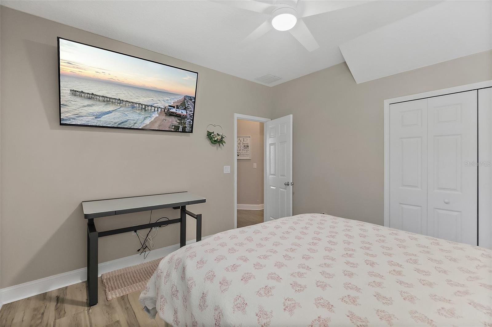 ASHFORD LAKES ESTATES - Residential