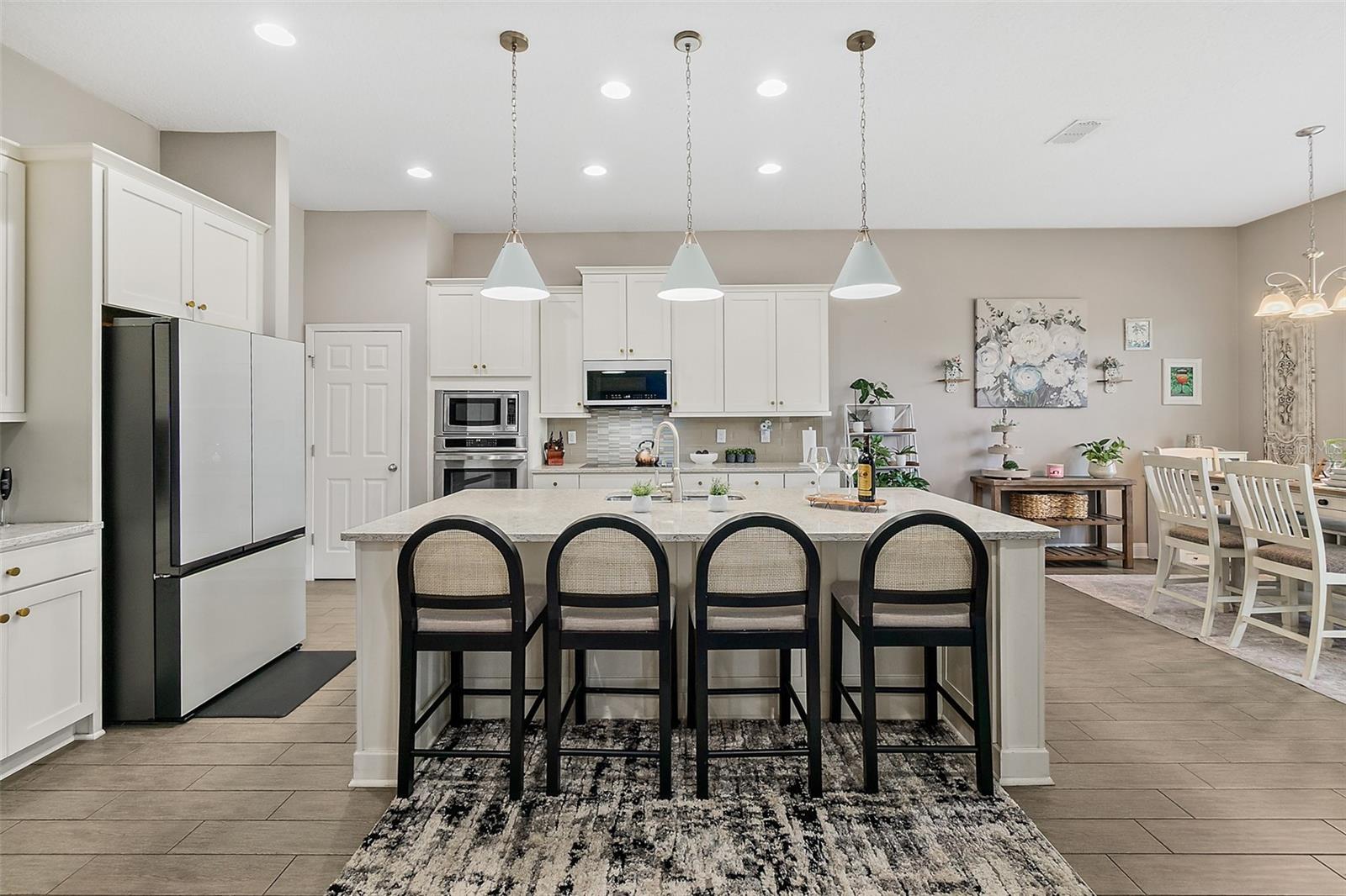 ASHFORD LAKES ESTATES - Residential