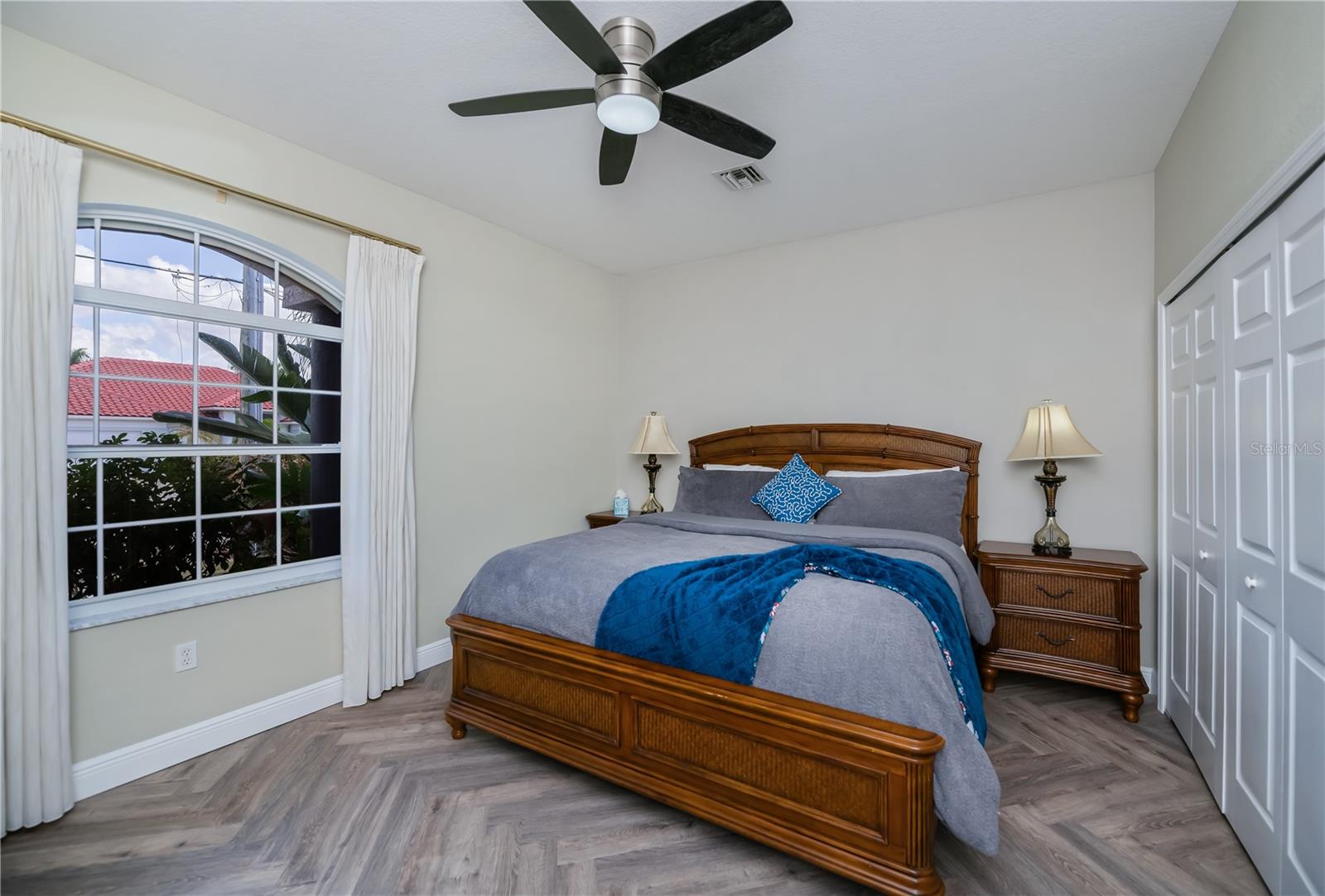 PUNTA GORDA ISLES SEC 14 - Residential