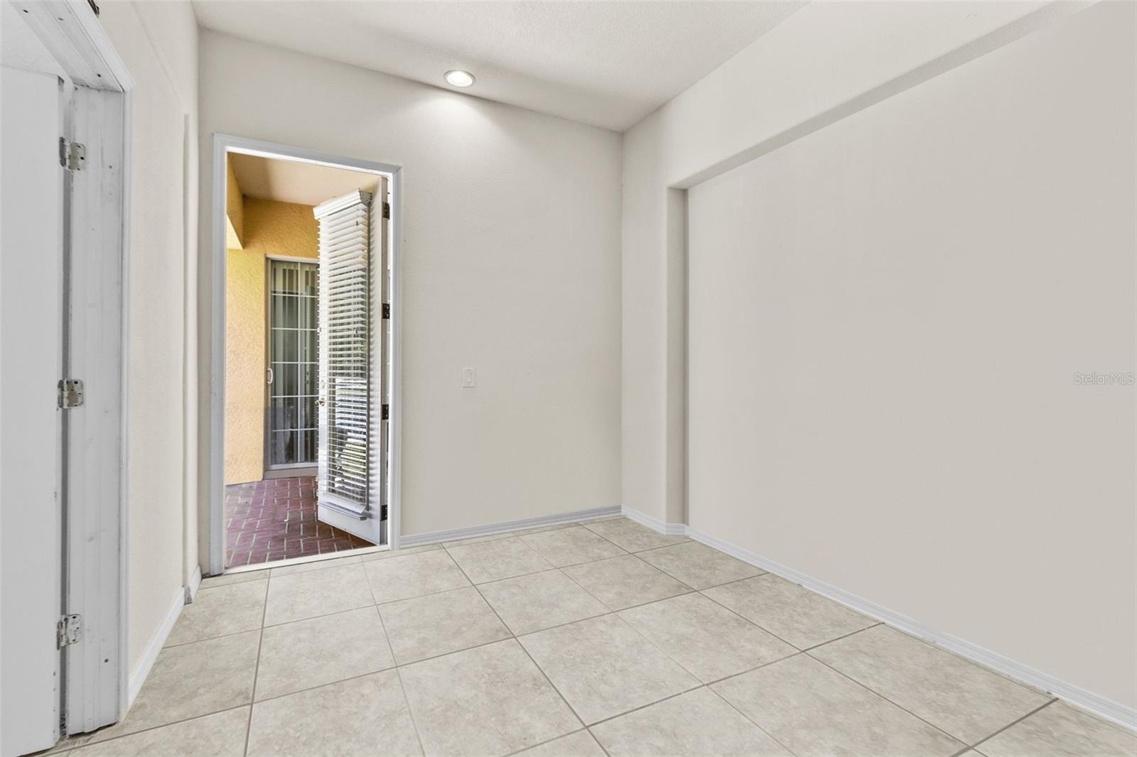 WOODACRE ESTATES OF NORTHDALE - Residential