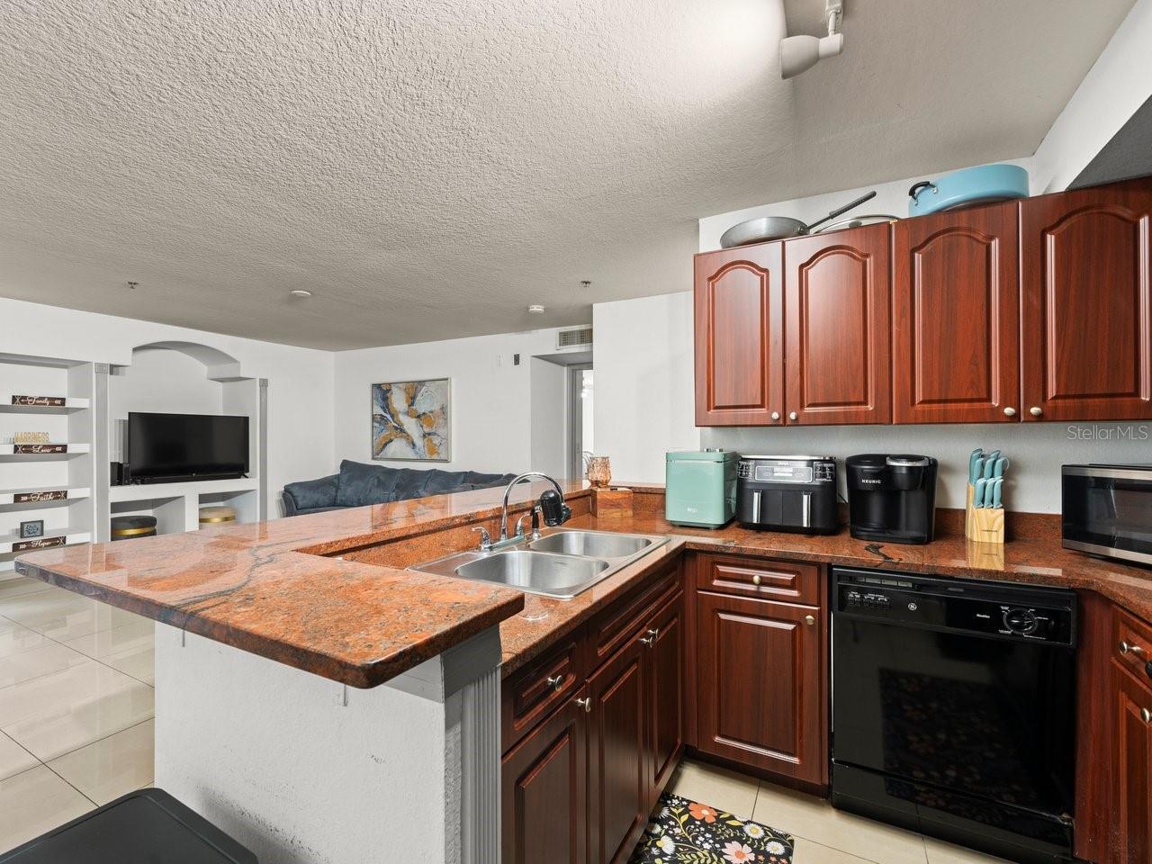 THE FALLS AT NEW TAMPA A CONDO - Residential