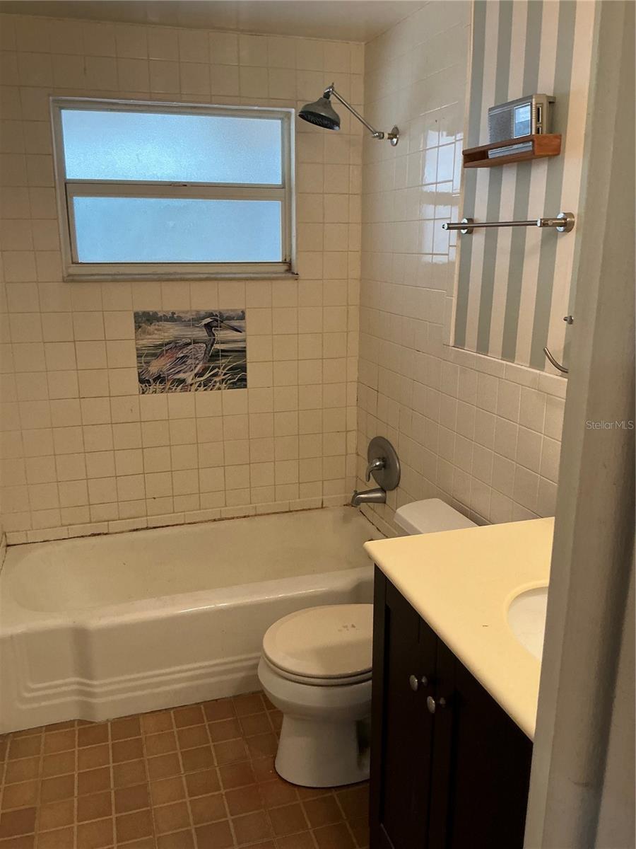 SEMINOLE GARDENS - Residential