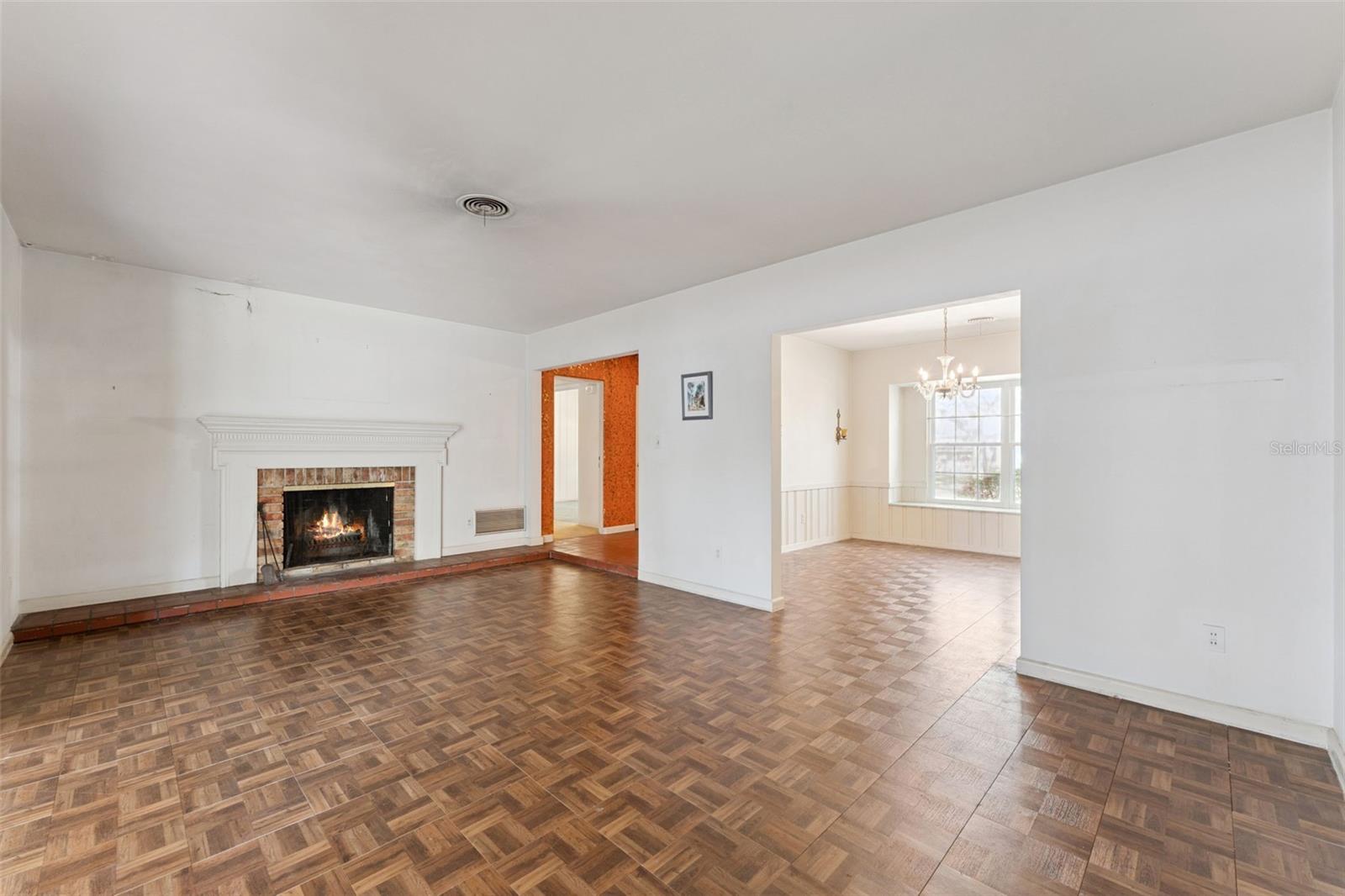 1700 MORNINGSIDE DRIVE