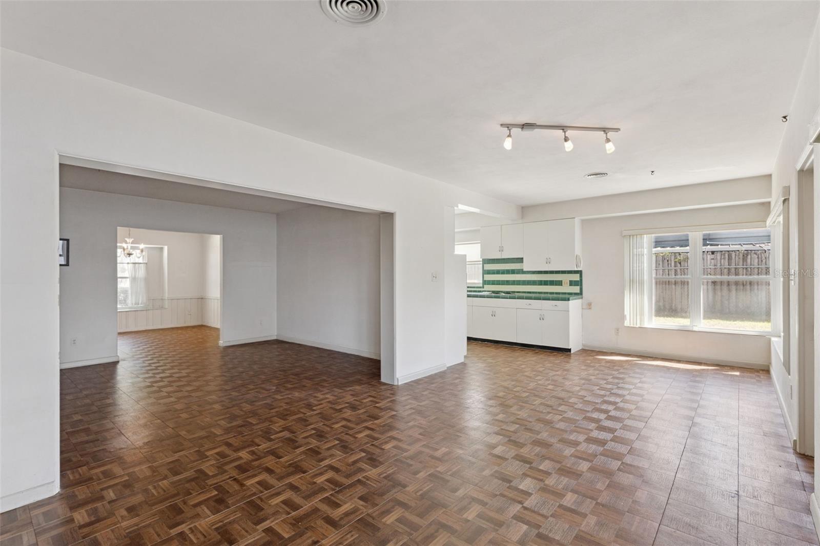 1700 MORNINGSIDE DRIVE