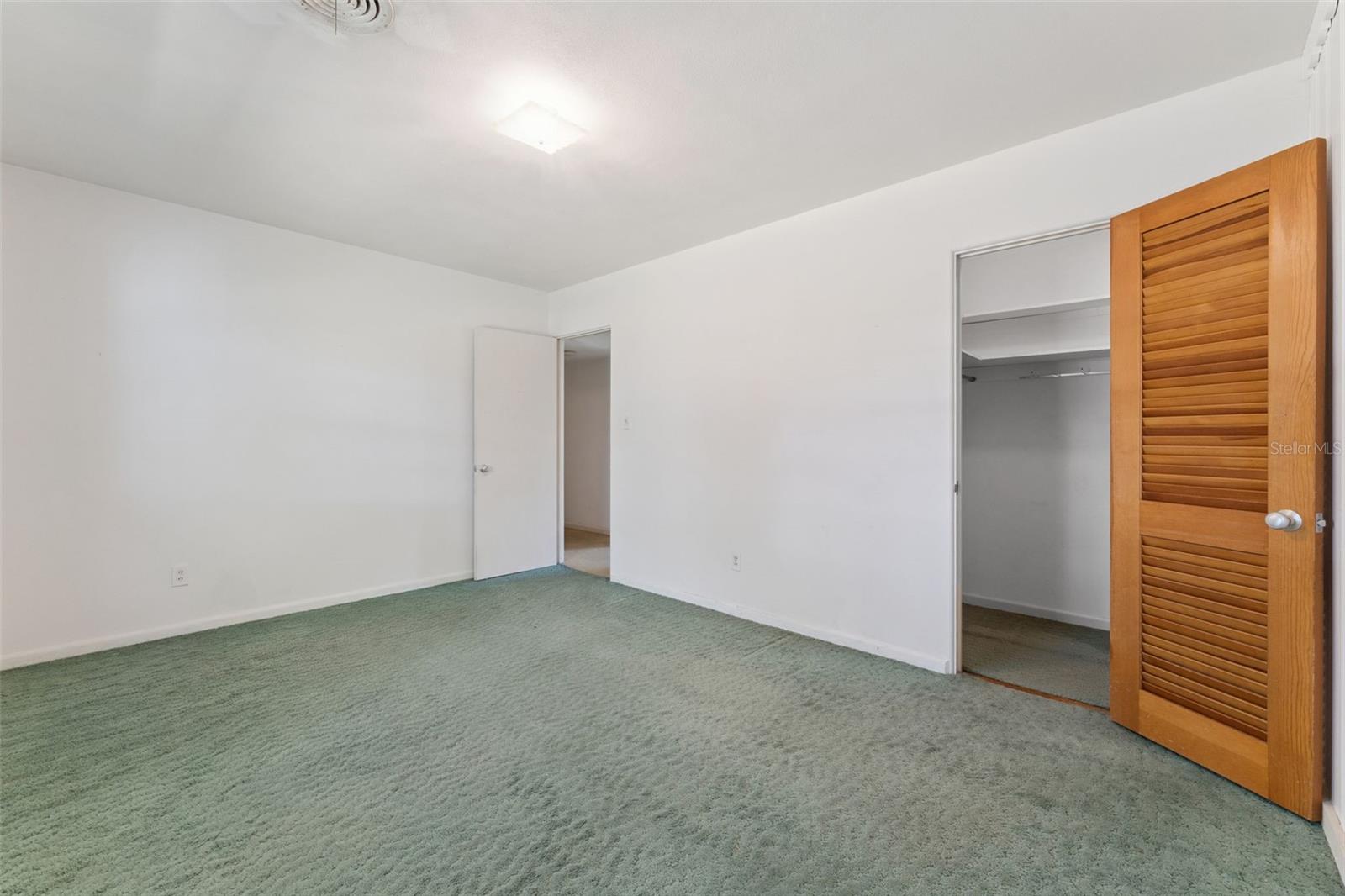 BEL AIR HILLS - Residential